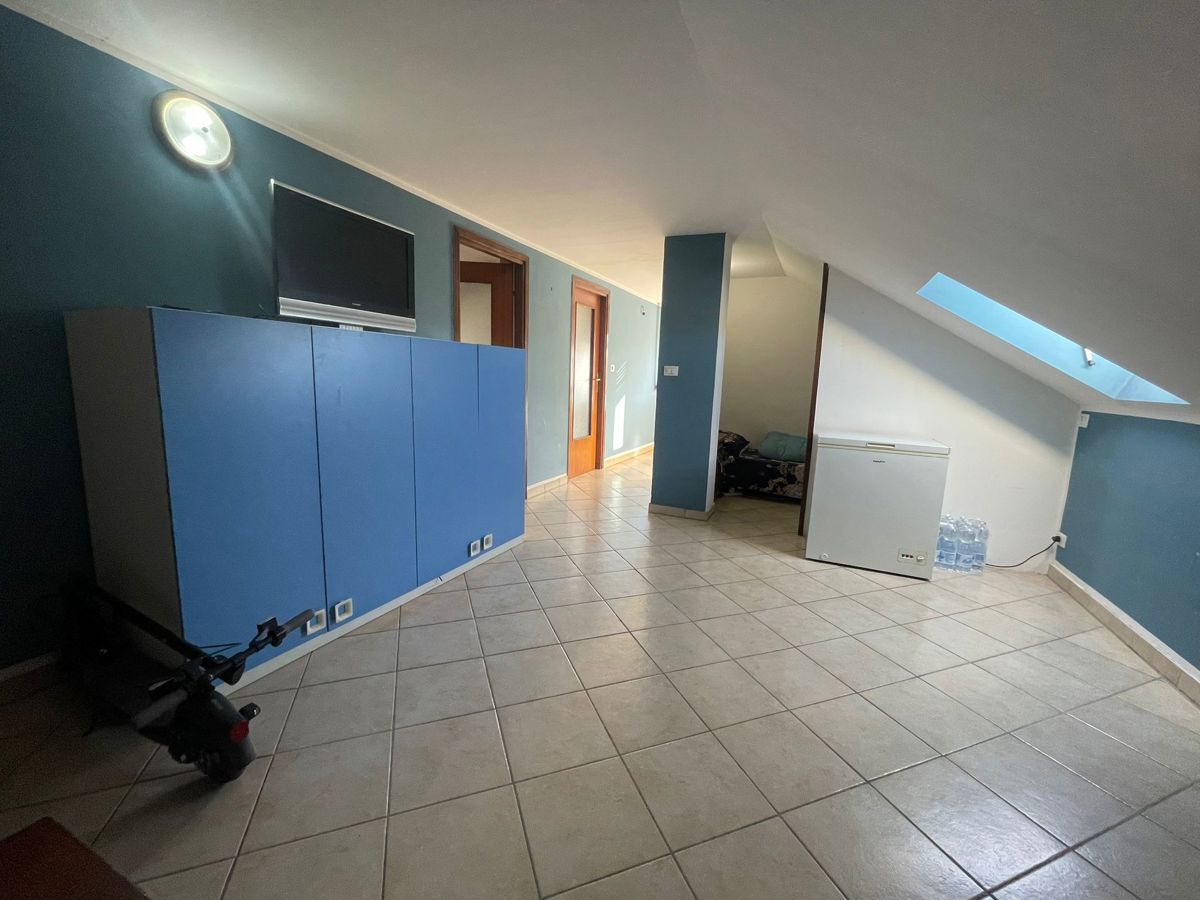 Appartamento in vendita a Bruino, 3 locali, prezzo € 55.000 | PortaleAgenzieImmobiliari.it