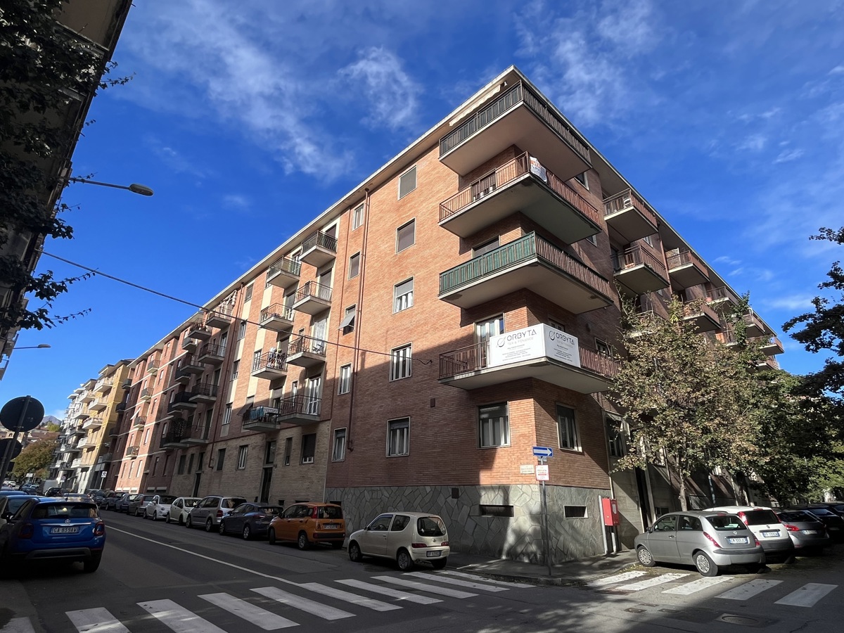 Appartamento in vendita a Pinerolo, 3 locali, prezzo € 64.000 | PortaleAgenzieImmobiliari.it