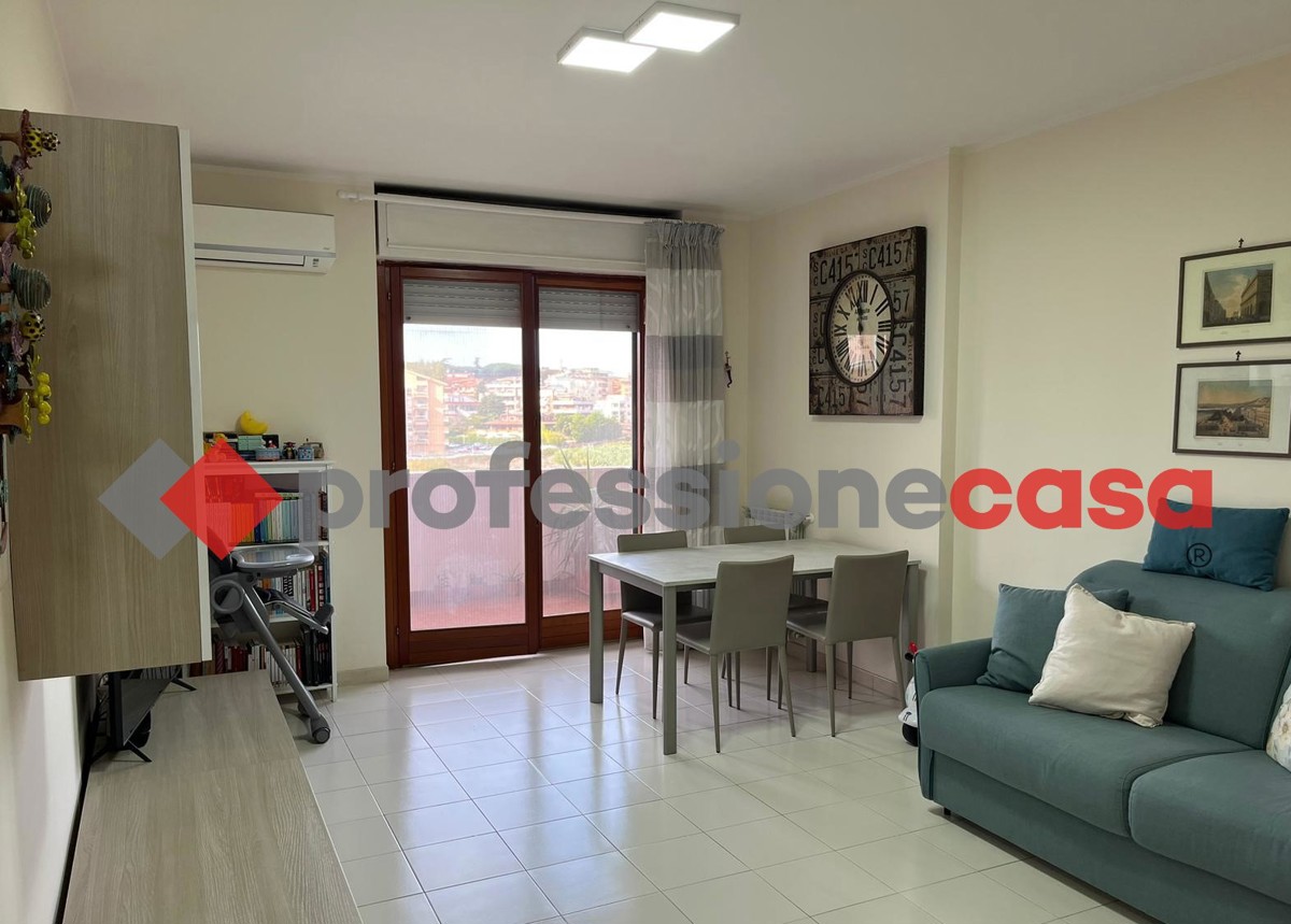 Appartamento in vendita a Pomezia, 2 locali, prezzo € 128.000 | PortaleAgenzieImmobiliari.it