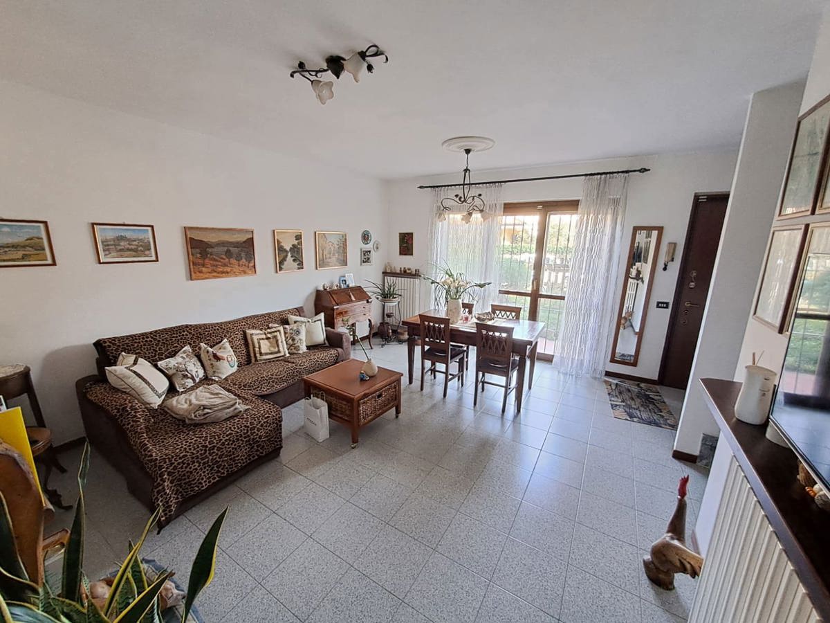 Villa a Schiera in vendita a Robecco sul Naviglio, 4 locali, prezzo € 260.000 | PortaleAgenzieImmobiliari.it