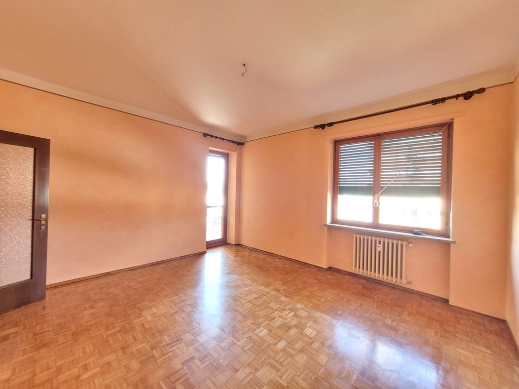 Appartamento in vendita a Carmagnola, 3 locali, prezzo € 75.000 | PortaleAgenzieImmobiliari.it
