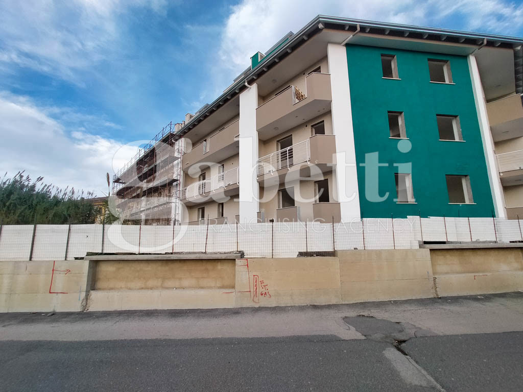 Appartamento in vendita a Giugliano in Campania, 4 locali, zona aturo, prezzo € 250.000 | PortaleAgenzieImmobiliari.it