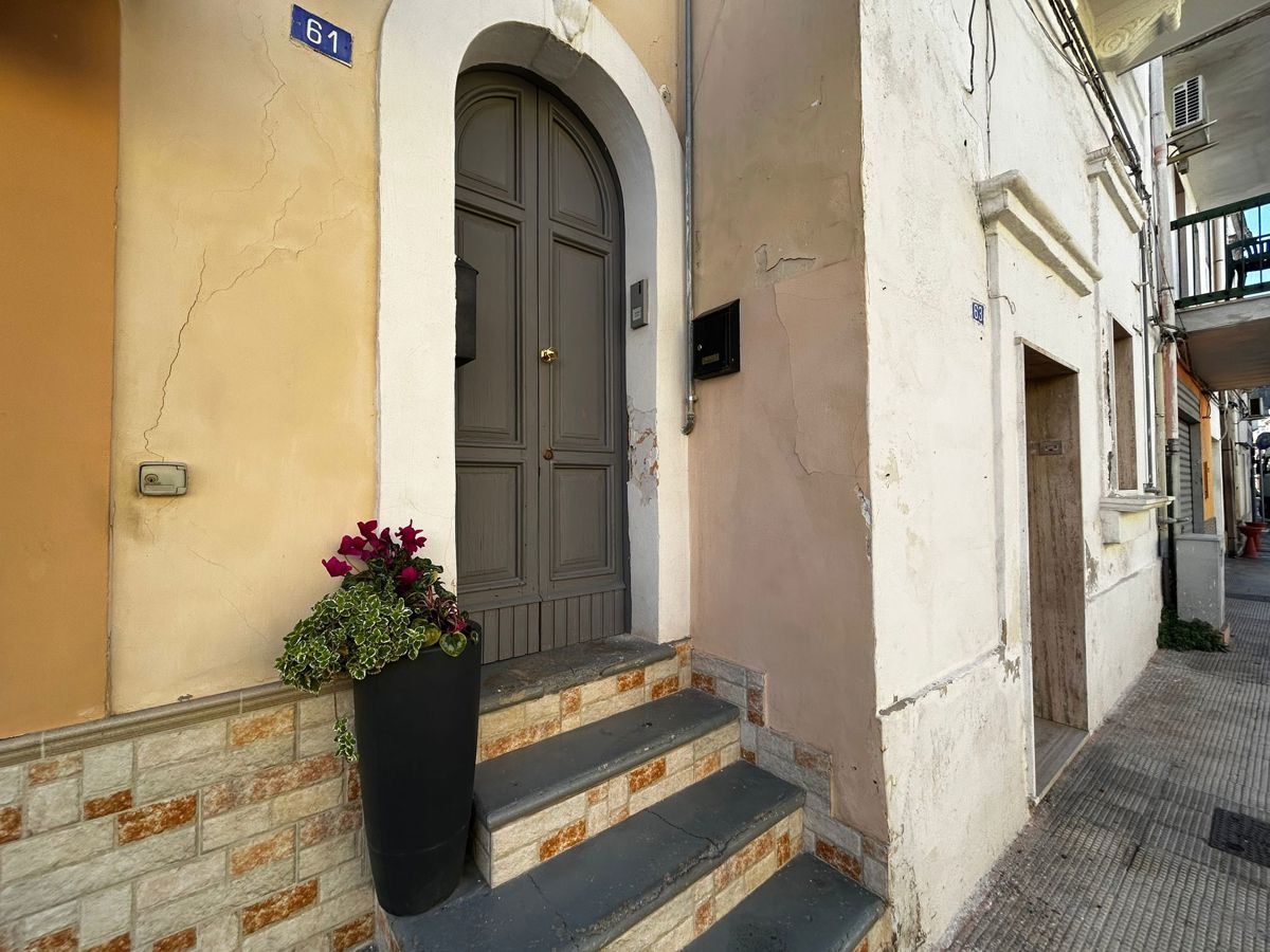 Appartamento in vendita a Pulsano, 4 locali, prezzo € 100.000 | PortaleAgenzieImmobiliari.it