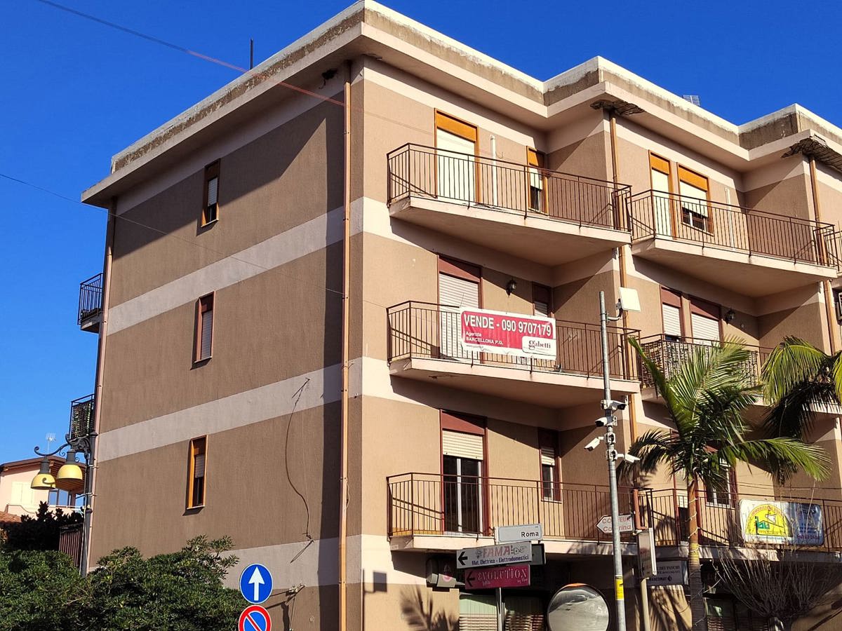 Appartamento in vendita a Falcone, 5 locali, prezzo € 83.000 | PortaleAgenzieImmobiliari.it