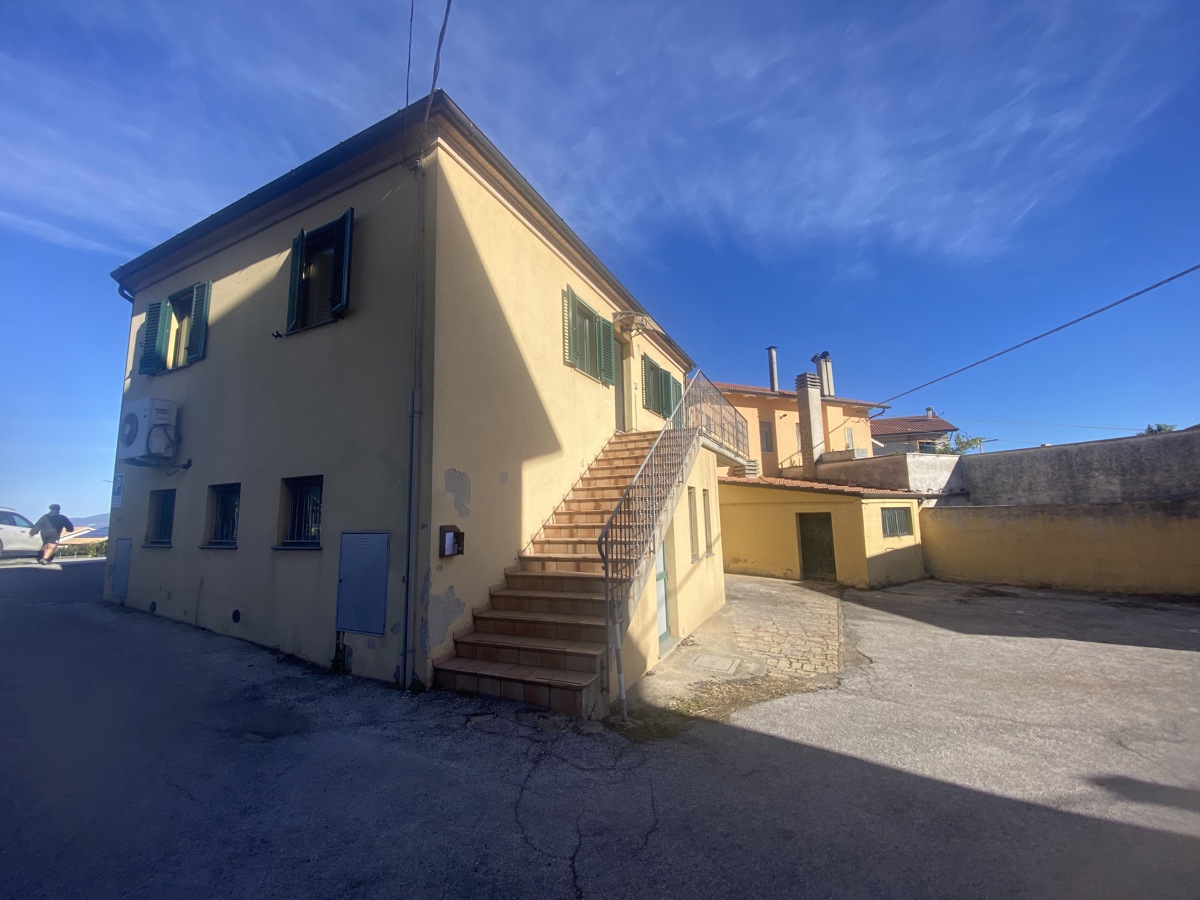 Appartamento in vendita a Recanati, 3 locali, prezzo € 126.000 | PortaleAgenzieImmobiliari.it