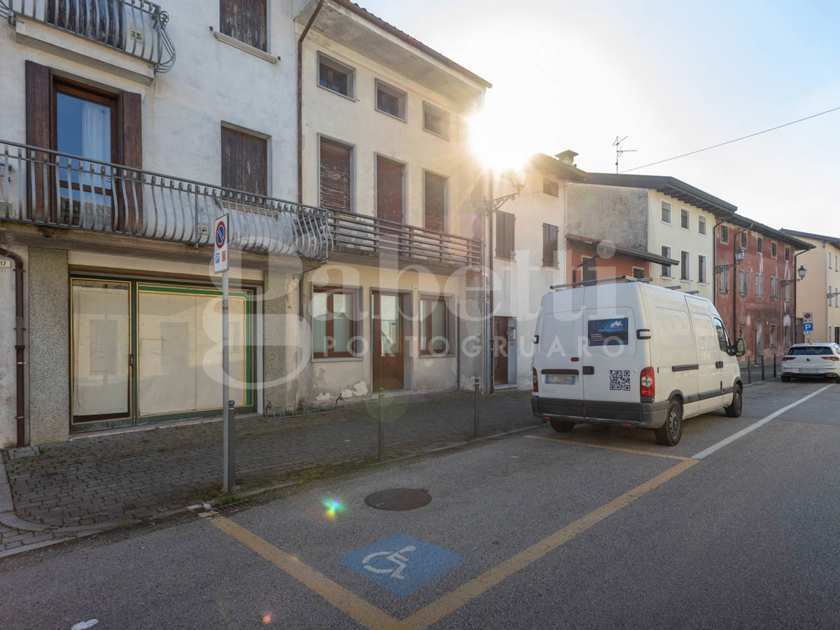 Villa a Schiera in vendita a Teglio Veneto, 3 locali, prezzo € 75.000 | PortaleAgenzieImmobiliari.it
