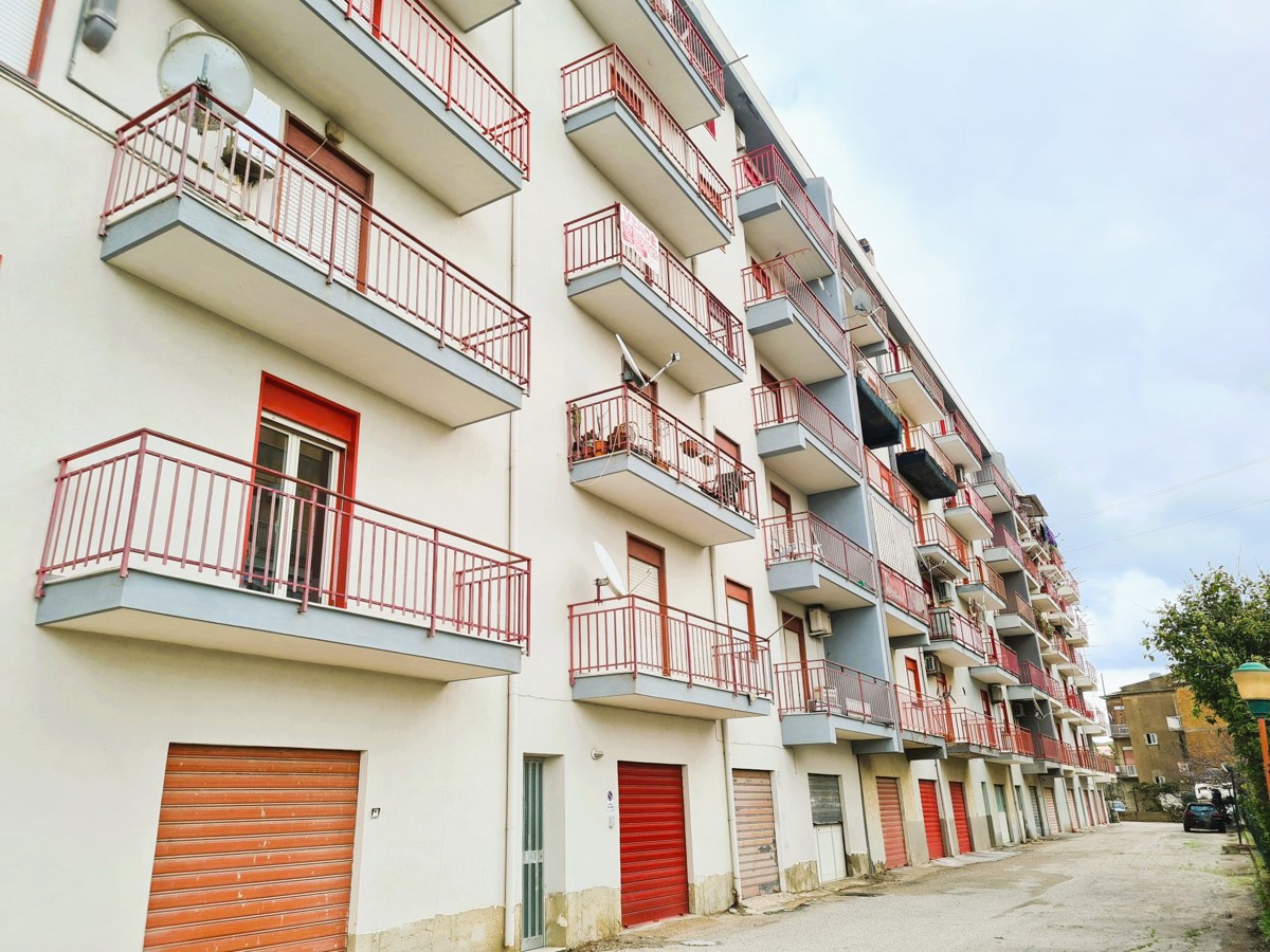 Appartamento in vendita a Agrigento, 4 locali, prezzo € 70.000 | PortaleAgenzieImmobiliari.it