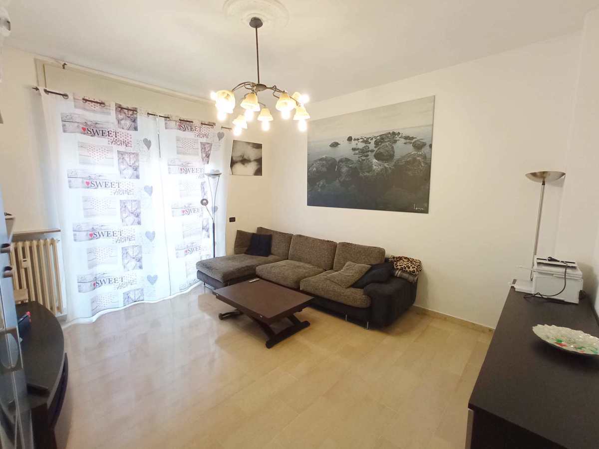 Appartamento in vendita a Magenta, 3 locali, prezzo € 145.000 | PortaleAgenzieImmobiliari.it