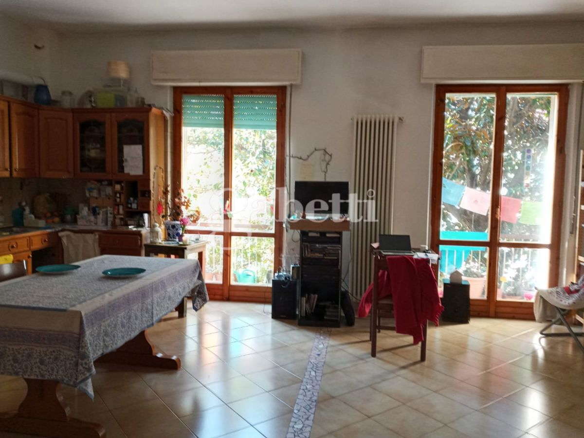 Appartamento in vendita a Rimini, 3 locali, prezzo € 250.000 | PortaleAgenzieImmobiliari.it