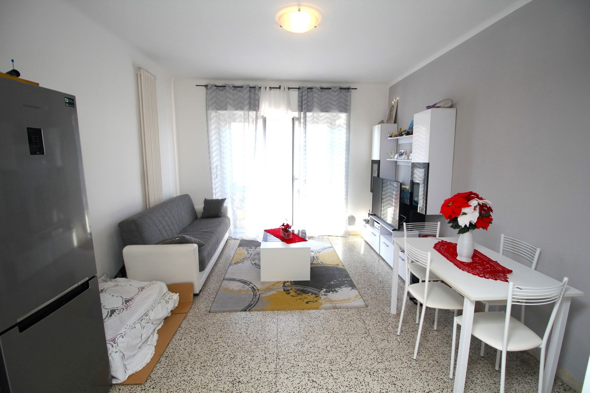 Appartamento in vendita a Legnano, 3 locali, prezzo € 99.000 | PortaleAgenzieImmobiliari.it