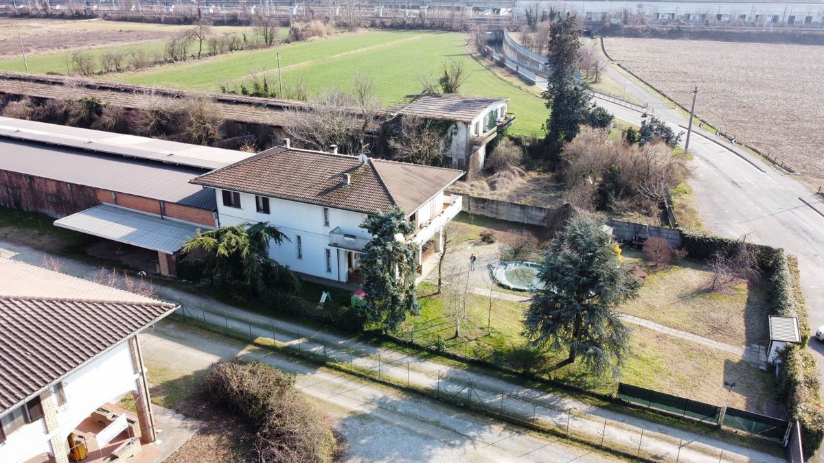 Terreno Edificabile Residenziale in vendita a Cassano d'Adda, 9999 locali, prezzo € 900.000 | PortaleAgenzieImmobiliari.it