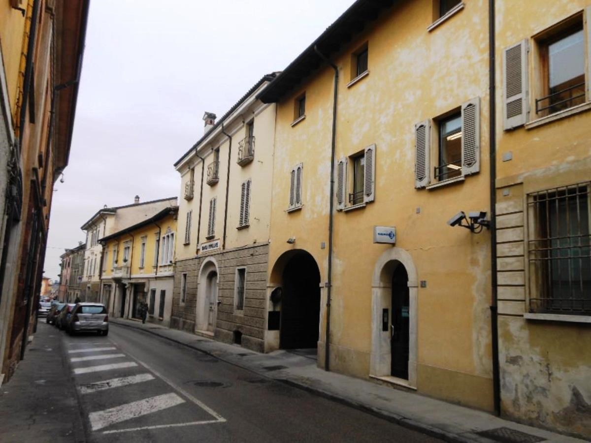 Appartamento in vendita a Castiglione delle Stiviere, 3 locali, prezzo € 132.000 | PortaleAgenzieImmobiliari.it