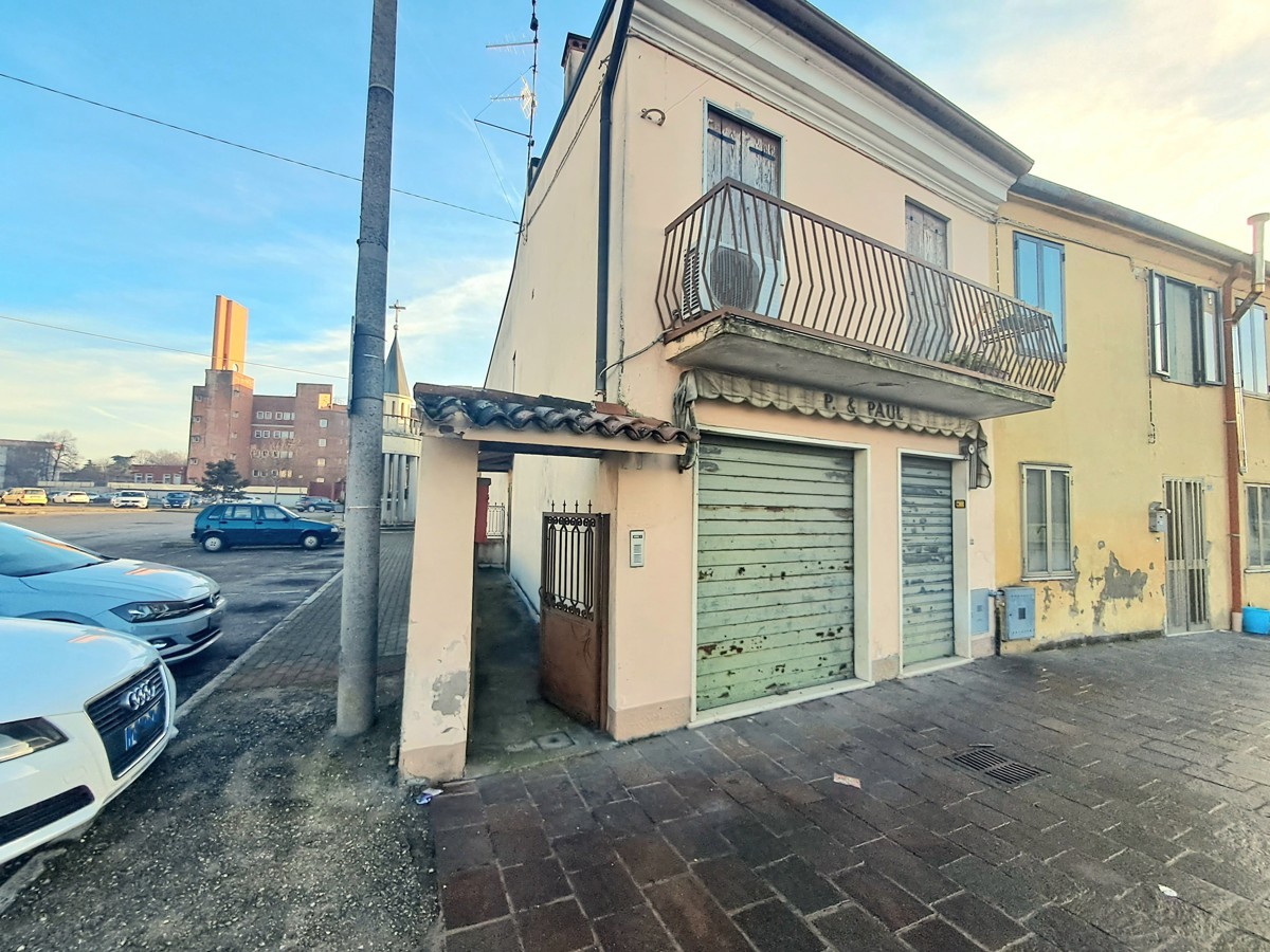 Villa a Schiera in vendita a Cologna Veneta, 5 locali, prezzo € 105.000 | PortaleAgenzieImmobiliari.it