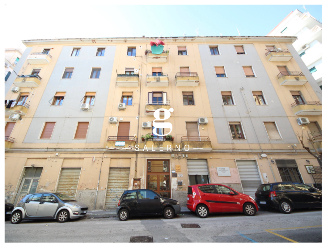 Appartamento in vendita a Salerno, 2 locali, prezzo € 165.000 | PortaleAgenzieImmobiliari.it