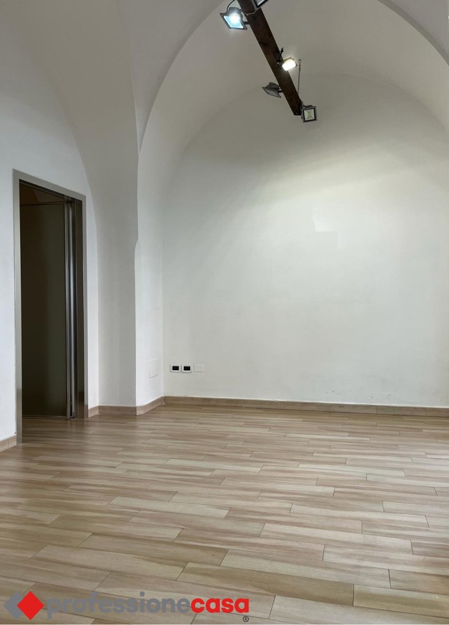 Ufficio / Studio in affitto a Grottaglie, 3 locali, prezzo € 500 | PortaleAgenzieImmobiliari.it