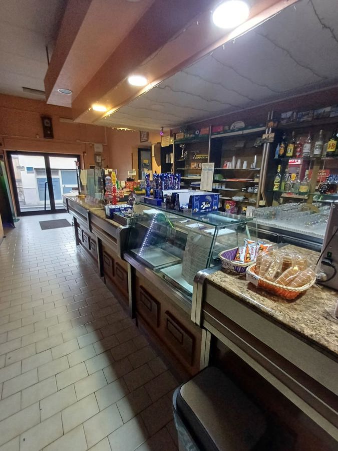 Bar in vendita a Ceprano, 9999 locali, prezzo € 59.000 | PortaleAgenzieImmobiliari.it