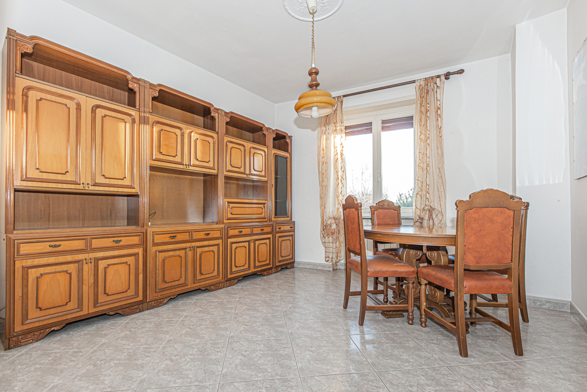 Appartamento in vendita a Rivoli, 3 locali, prezzo € 85.000 | PortaleAgenzieImmobiliari.it