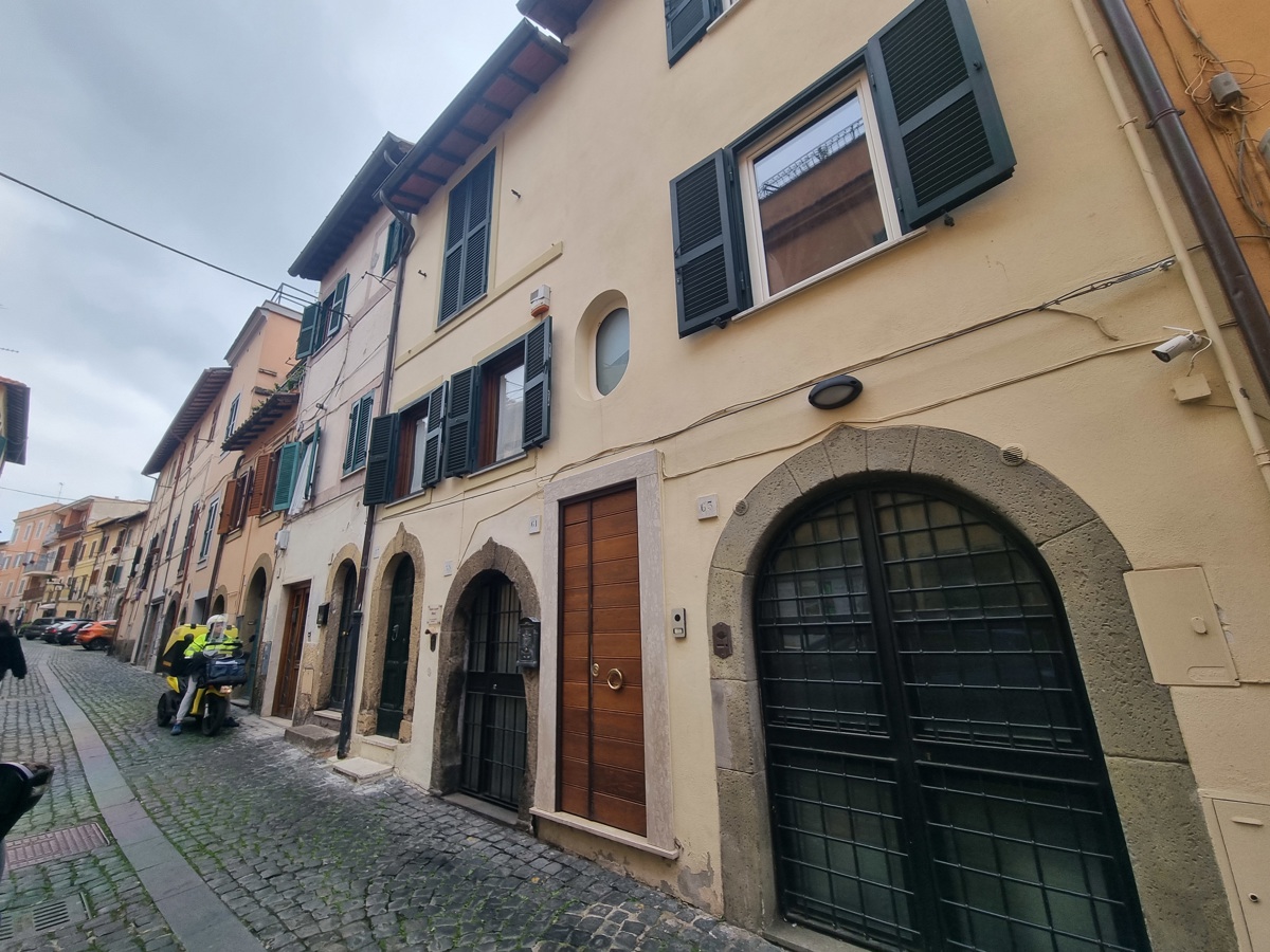 Appartamento in vendita a Monte Porzio Catone, 3 locali, prezzo € 229.000 | CambioCasa.it