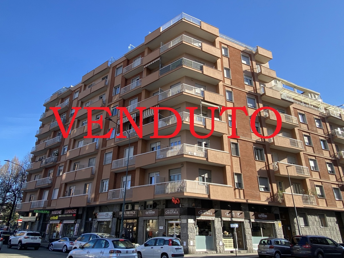 Appartamento in vendita a Torino, 3 locali, zona San Salvario, Parco del Valentino, prezzo € 159.000 | PortaleAgenzieImmobiliari.it