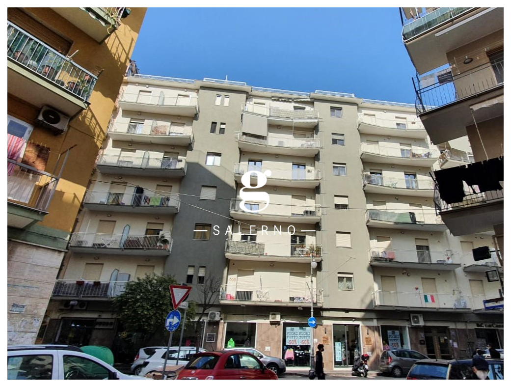 Appartamento in vendita a Salerno, 3 locali, prezzo € 325.000 | PortaleAgenzieImmobiliari.it