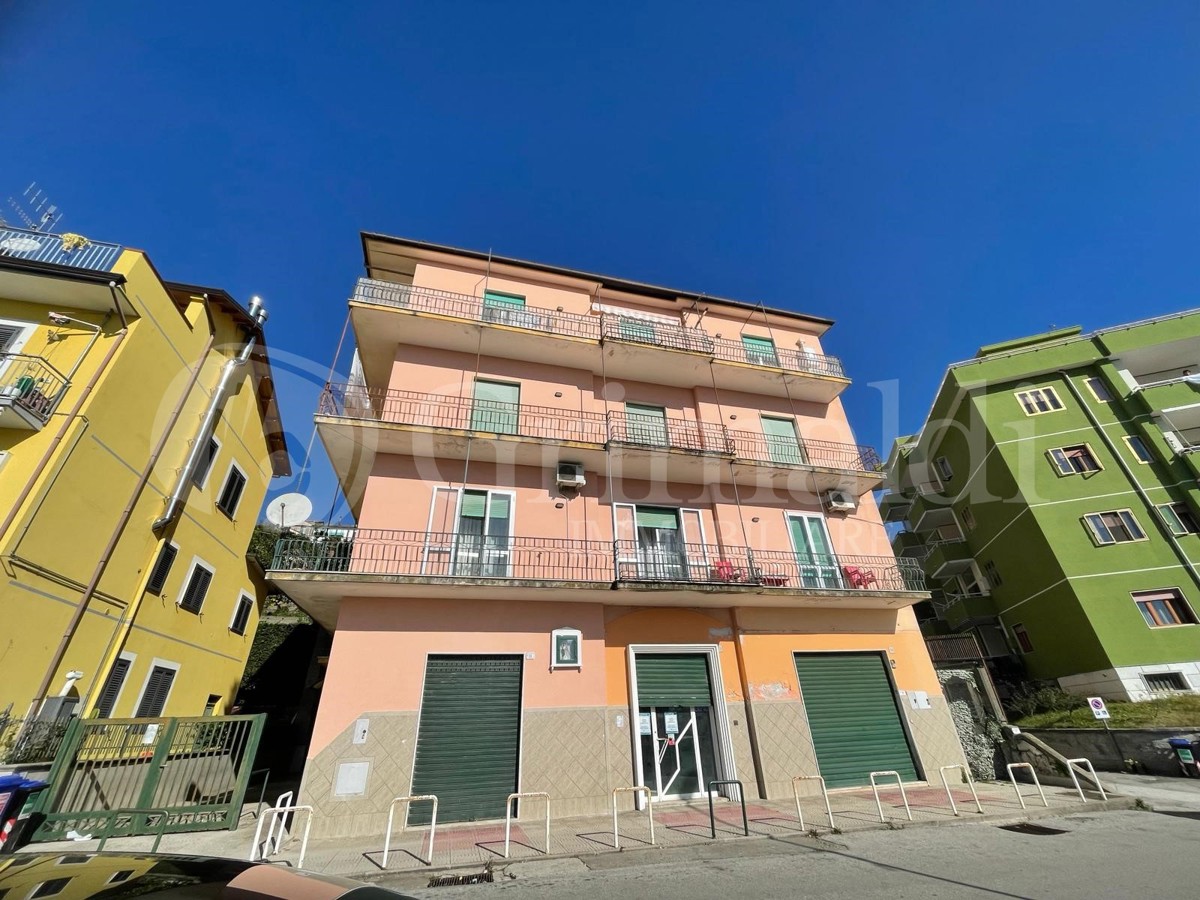 Appartamento in vendita a Montecorvino Rovella, 3 locali, prezzo € 69.000 | PortaleAgenzieImmobiliari.it