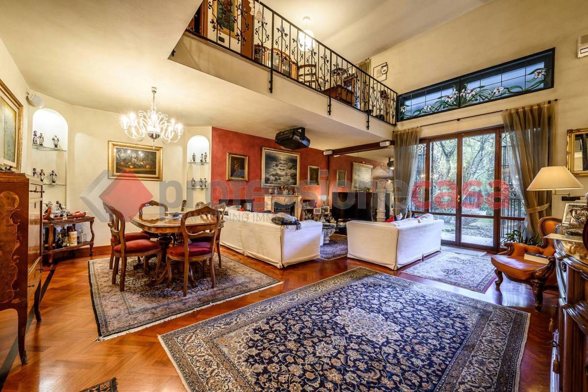 Villa in vendita a Buccinasco, 5 locali, prezzo € 720.000 | PortaleAgenzieImmobiliari.it