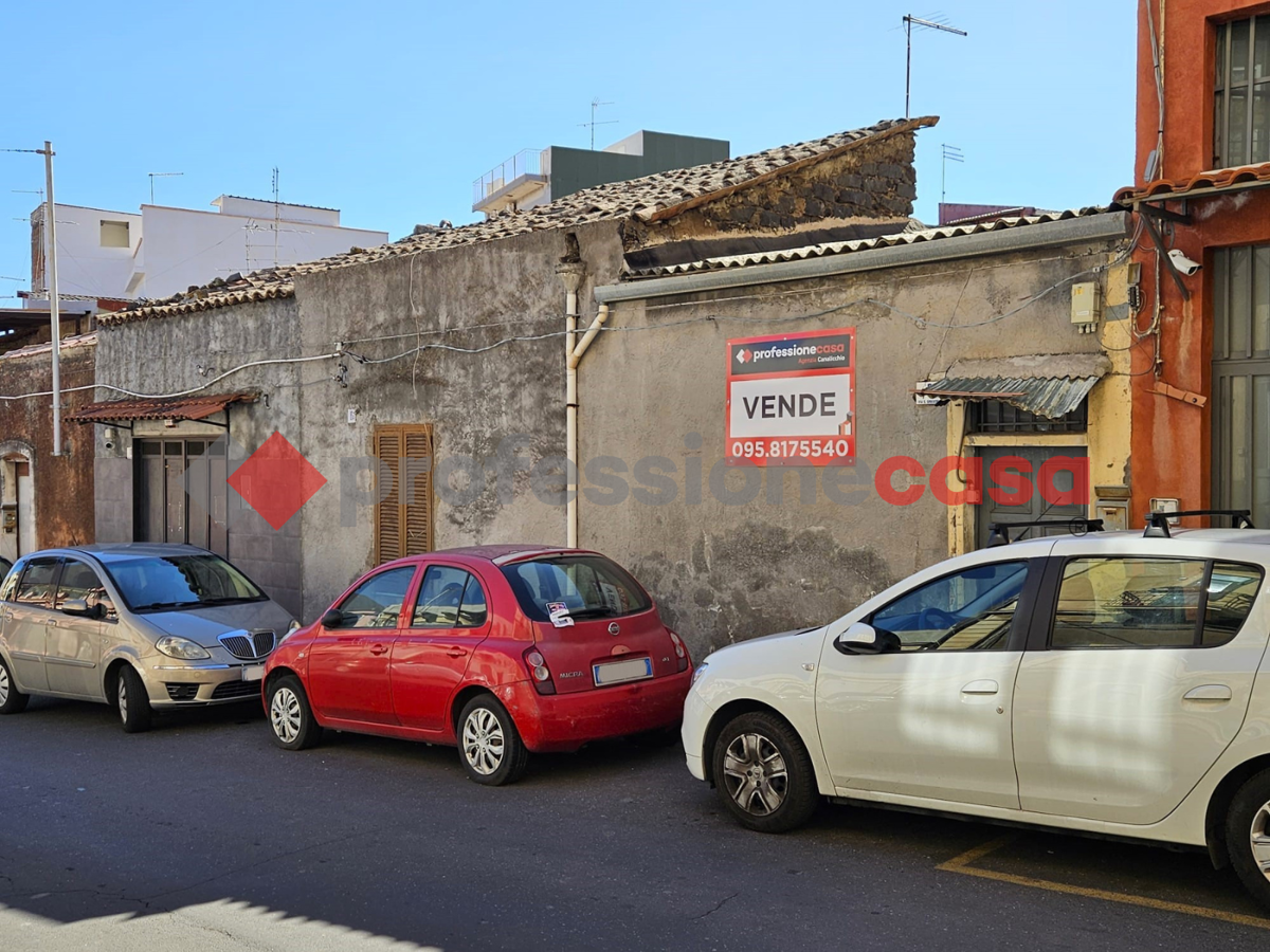 Appartamento in vendita a Catania, 2 locali, prezzo € 70.000 | PortaleAgenzieImmobiliari.it