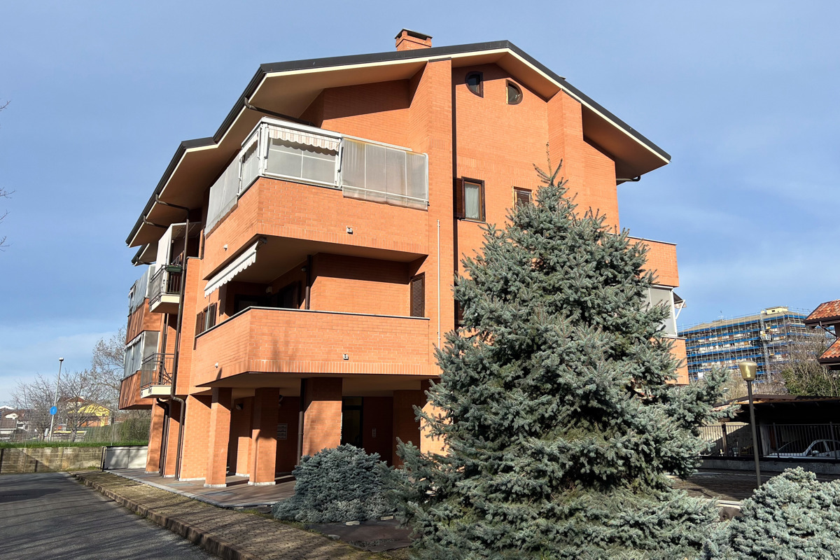 Appartamento in vendita a Orbassano, 5 locali, prezzo € 249.000 | PortaleAgenzieImmobiliari.it
