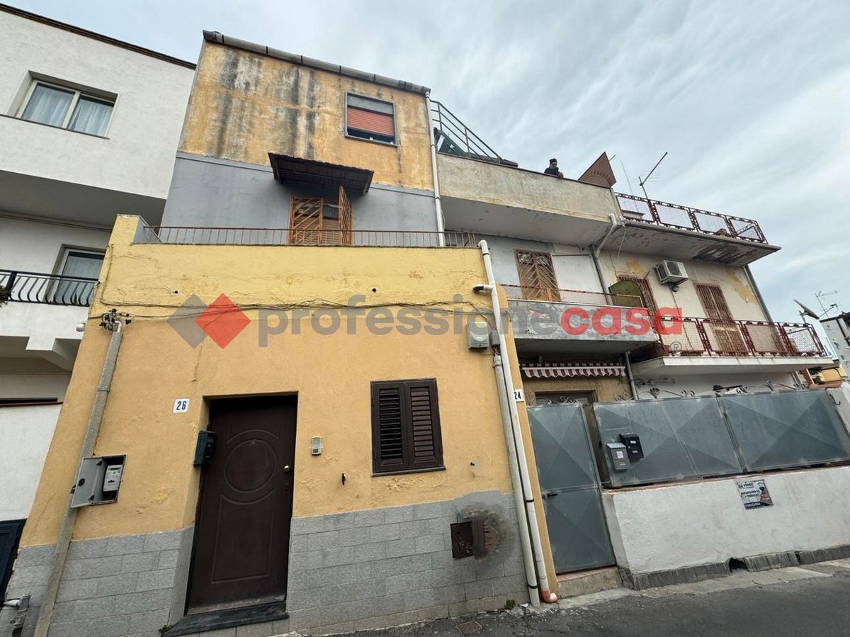 Appartamento in vendita a San Gregorio di Catania, 3 locali, prezzo € 49.000 | PortaleAgenzieImmobiliari.it
