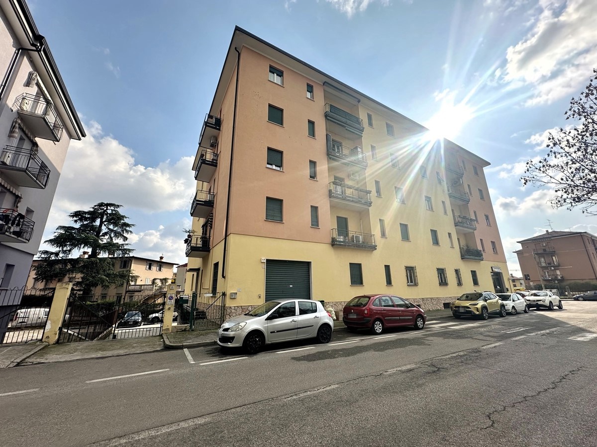 Appartamento in vendita a Brescia, 3 locali, prezzo € 135.000 | PortaleAgenzieImmobiliari.it