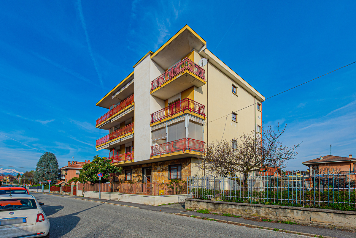 Appartamento in vendita a Pianezza, 3 locali, prezzo € 135.000 | PortaleAgenzieImmobiliari.it
