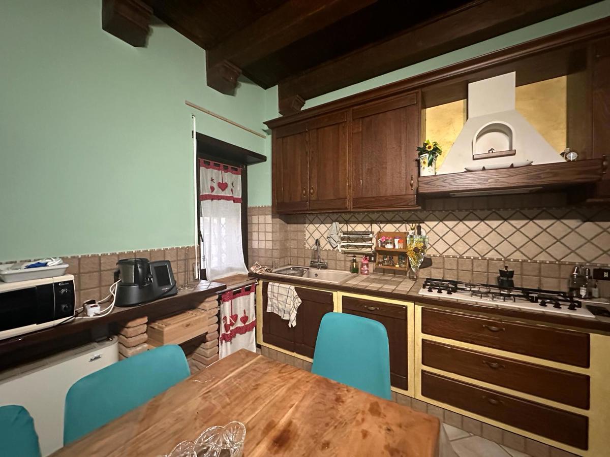 Villa in vendita a Avezzano, 5 locali, prezzo € 230.000 | PortaleAgenzieImmobiliari.it