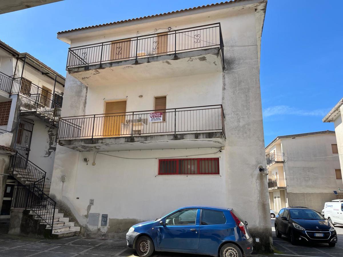 Appartamento in vendita a Santa Maria del Cedro, 2 locali, prezzo € 32.000 | PortaleAgenzieImmobiliari.it