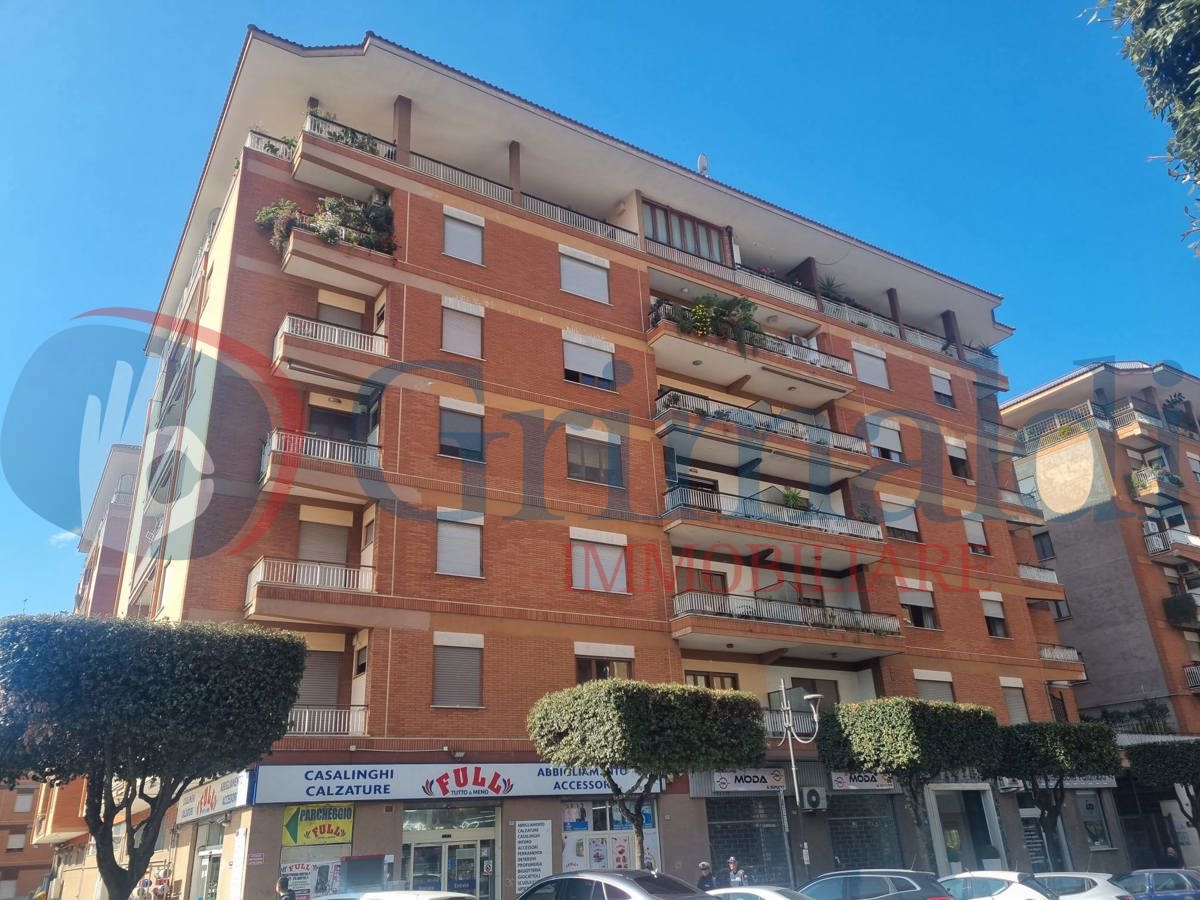 Appartamento in vendita a Aprilia, 4 locali, prezzo € 250.000 | PortaleAgenzieImmobiliari.it