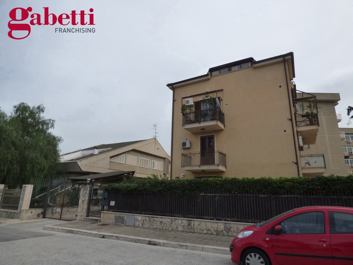 Appartamento in vendita a Bagheria, 4 locali, prezzo € 177.000 | PortaleAgenzieImmobiliari.it