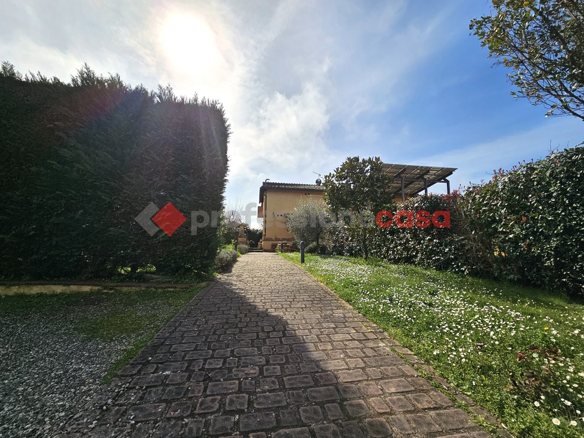 Appartamento in vendita a Sovicille, 10 locali, zona Rocco a Pilli, prezzo € 385.000 | PortaleAgenzieImmobiliari.it