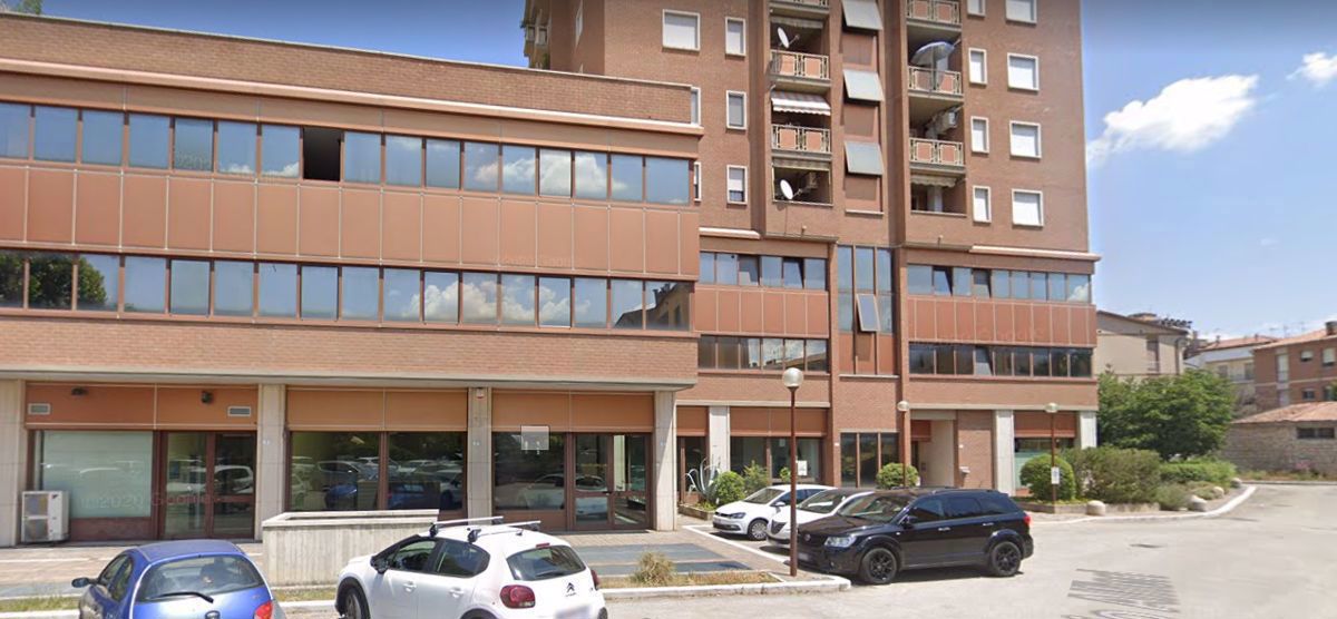 Negozio / Locale in vendita a Terni, 9999 locali, prezzo € 330.000 | PortaleAgenzieImmobiliari.it
