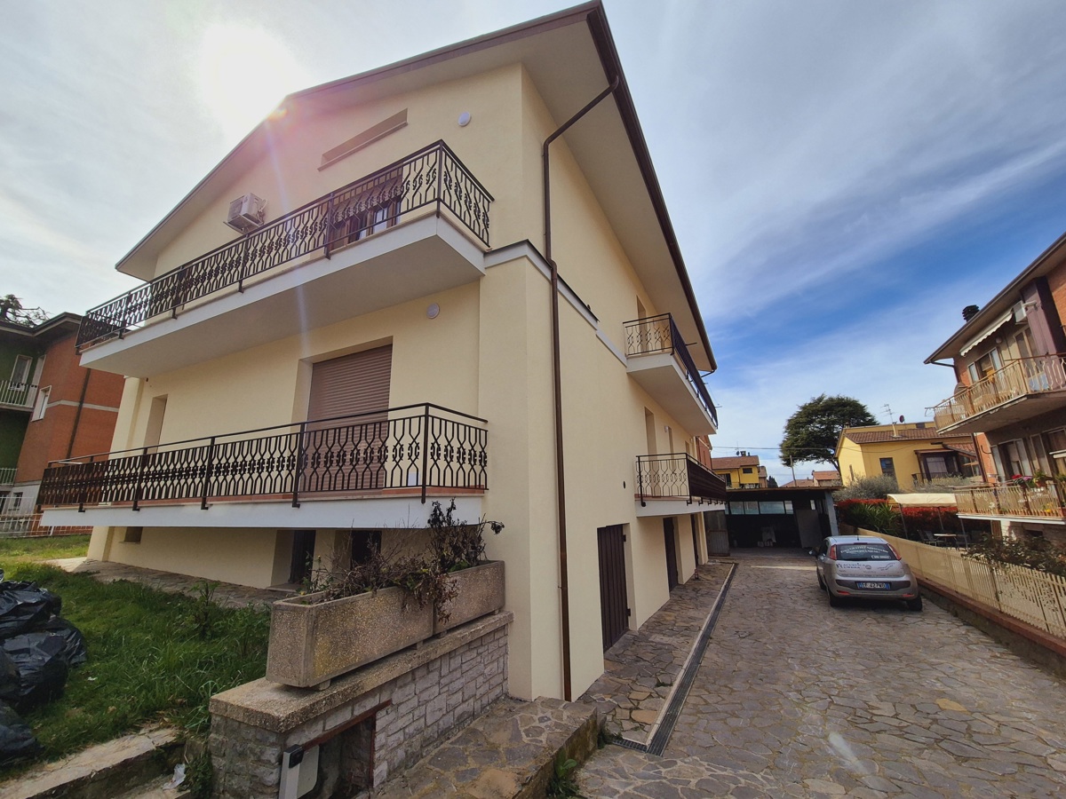 Appartamento in vendita a Perugia, 4 locali, prezzo € 245.000 | PortaleAgenzieImmobiliari.it