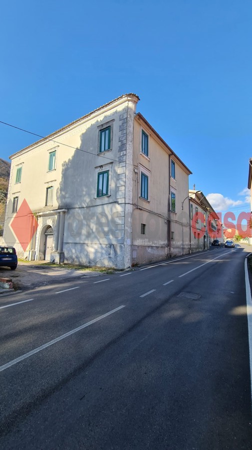 Appartamento in vendita a Giffoni Valle Piana, 4 locali, prezzo € 98.000 | PortaleAgenzieImmobiliari.it