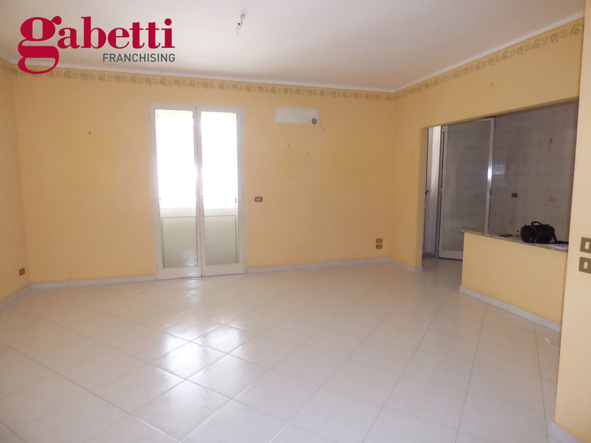 Appartamento in vendita a Bagheria, 4 locali, prezzo € 125.000 | PortaleAgenzieImmobiliari.it