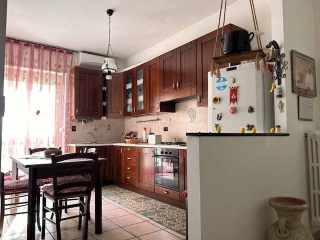 Appartamento in vendita a Pescara, 4 locali, prezzo € 145.000 | PortaleAgenzieImmobiliari.it
