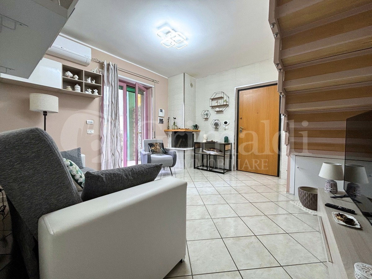 Appartamento in vendita a Battipaglia, 3 locali, prezzo € 120.000 | PortaleAgenzieImmobiliari.it