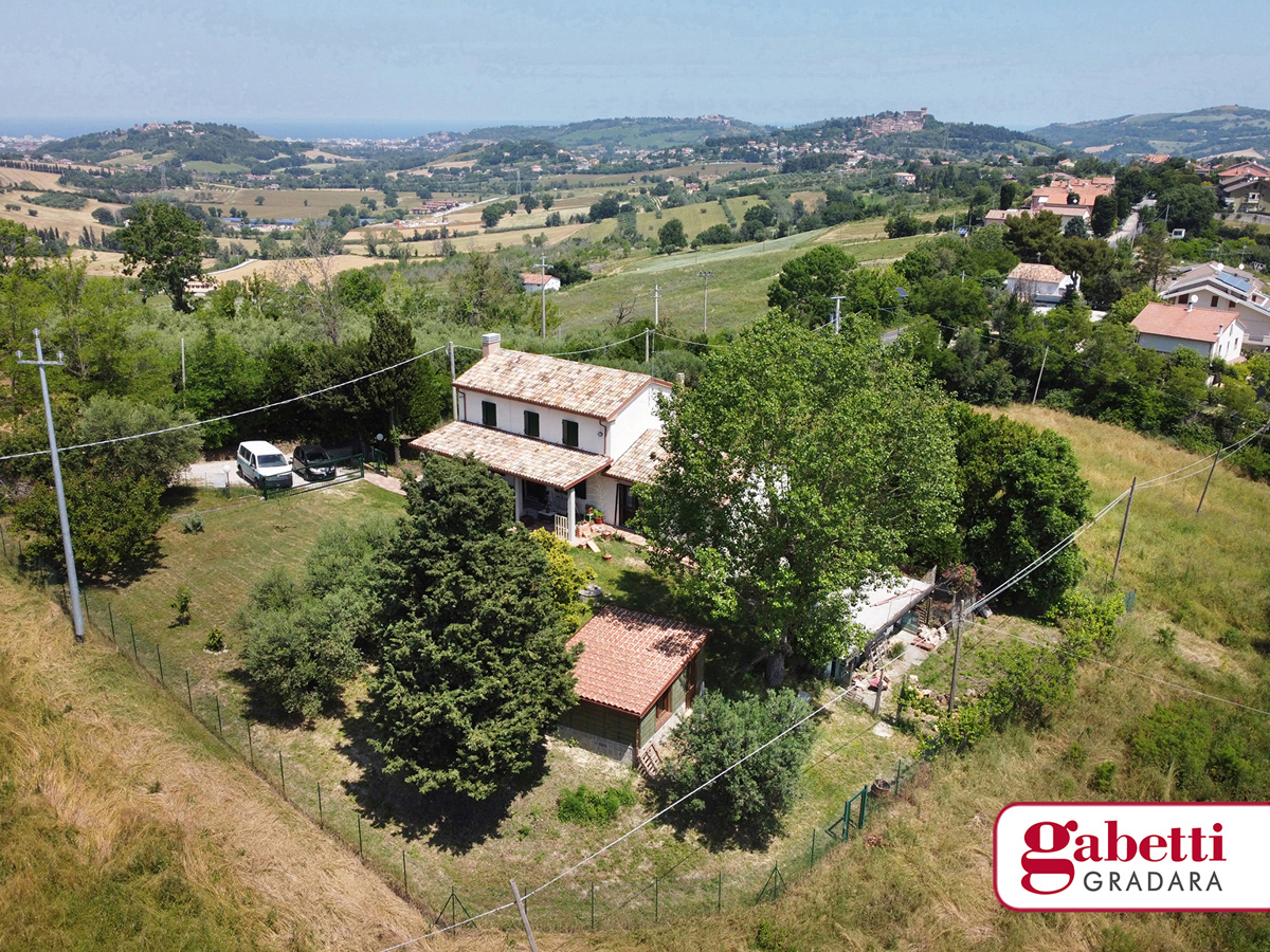 Villa in vendita a Gradara, 5 locali, prezzo € 595.000 | PortaleAgenzieImmobiliari.it