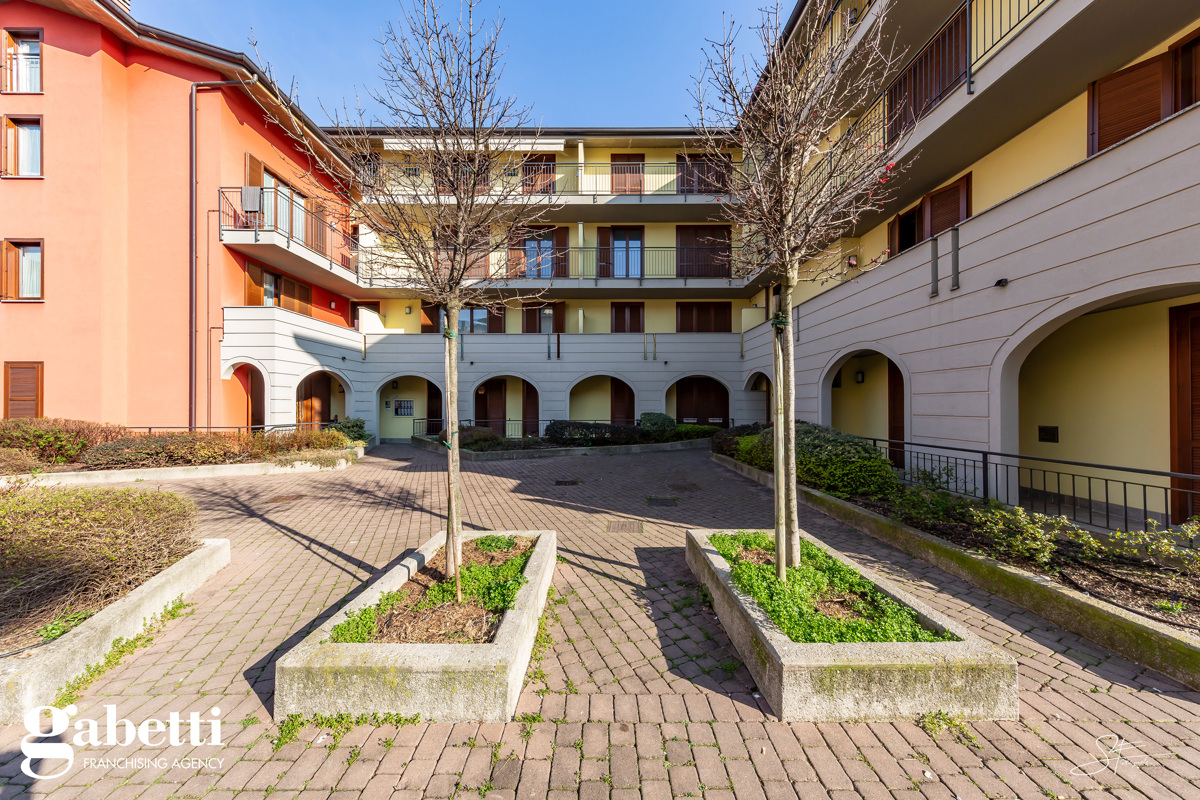 Appartamento in vendita a Cassano d'Adda, 3 locali, prezzo € 220.000 | PortaleAgenzieImmobiliari.it