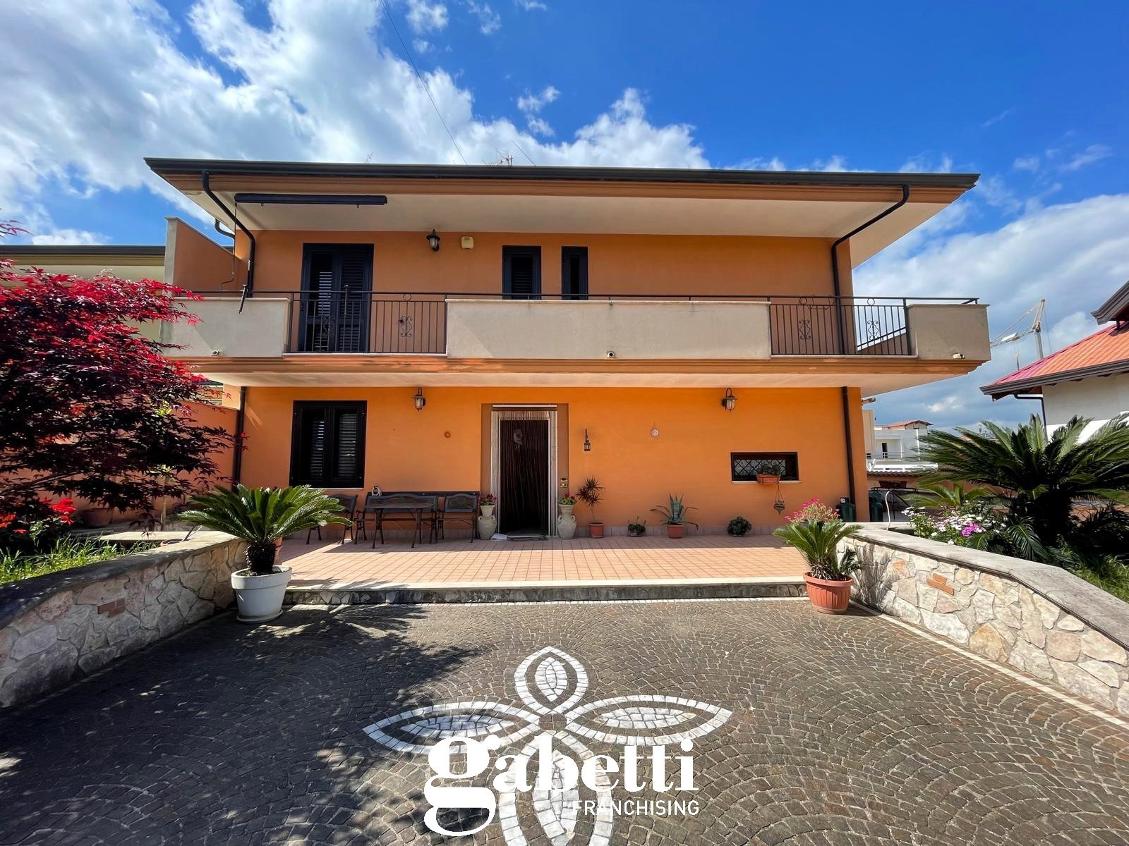 Villa Bifamiliare in vendita a Vitulazio, 7 locali, prezzo € 249.000 | PortaleAgenzieImmobiliari.it