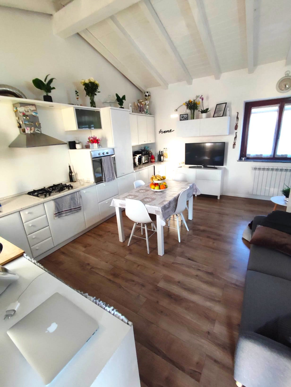 Appartamento in vendita a Gorla Minore, 3 locali, prezzo € 119.000 | PortaleAgenzieImmobiliari.it