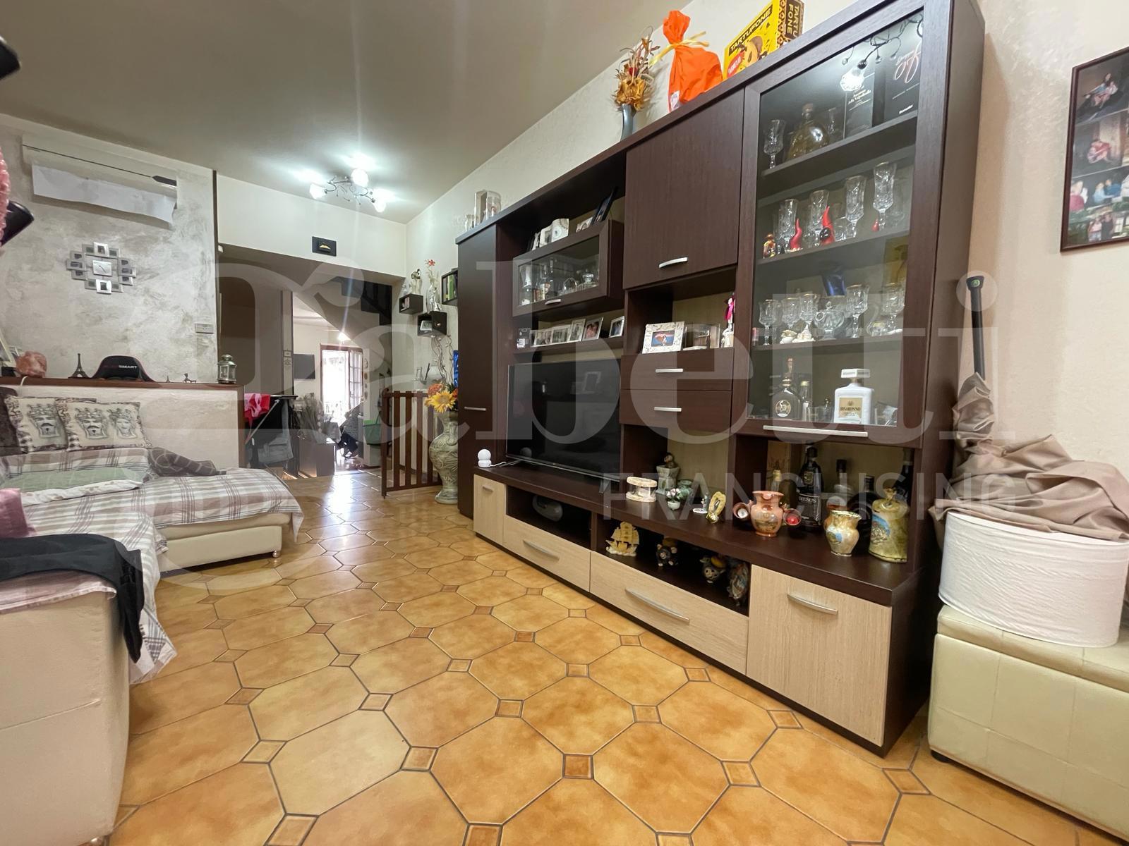 Appartamento in vendita a Coccaglio, 3 locali, prezzo € 125.000 | PortaleAgenzieImmobiliari.it