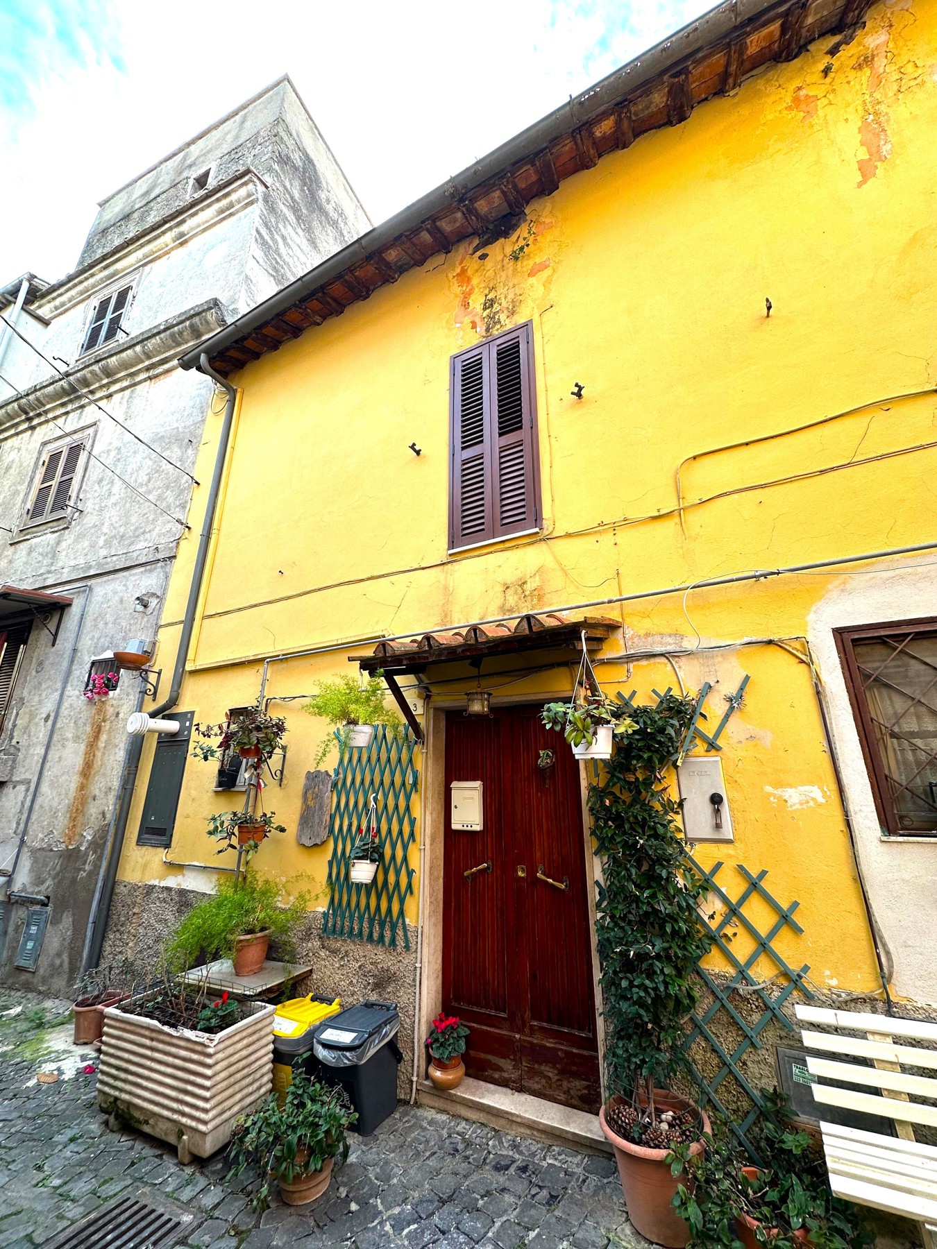 Appartamento in vendita a Marino, 3 locali, prezzo € 40.000 | PortaleAgenzieImmobiliari.it
