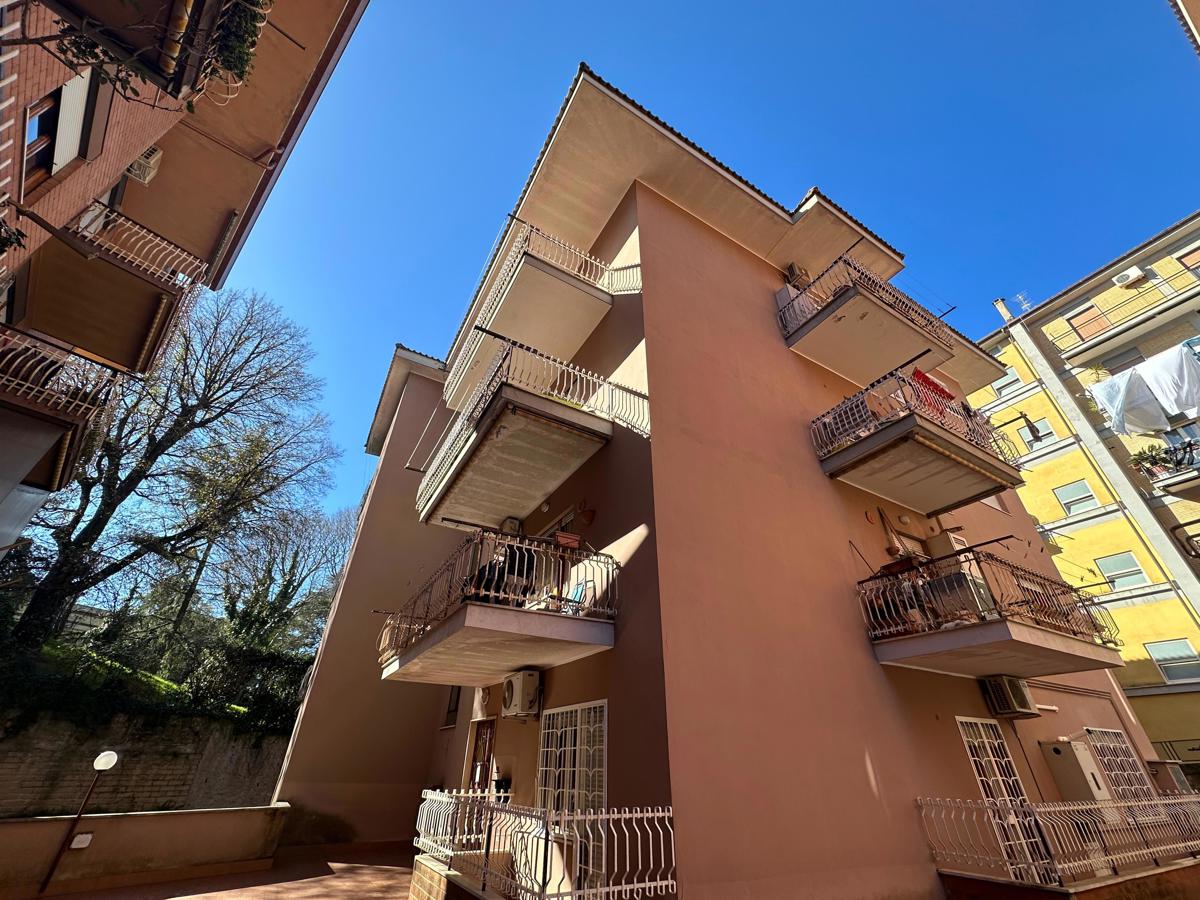 Appartamento in vendita a Ariccia, 3 locali, prezzo € 189.000 | PortaleAgenzieImmobiliari.it