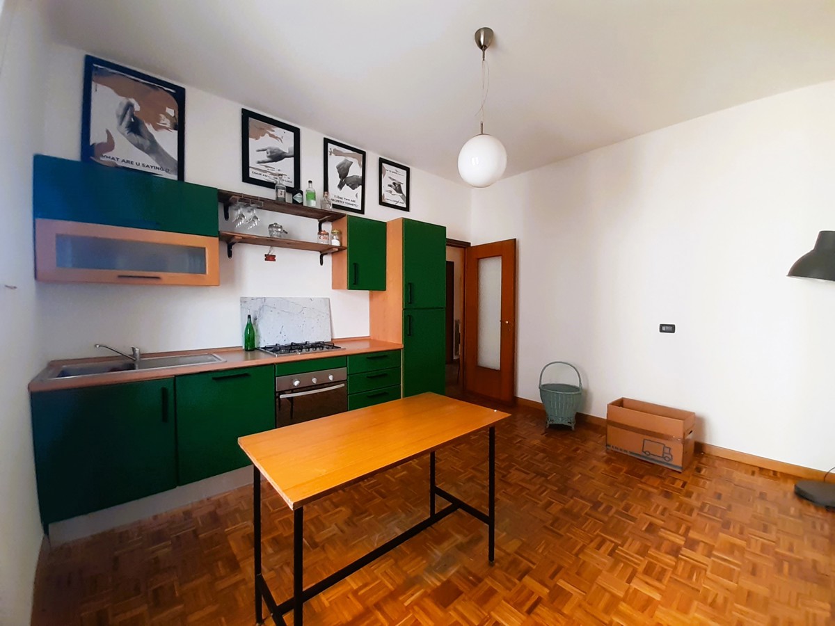 Appartamento in vendita a Besana in Brianza, 2 locali, prezzo € 54.000 | PortaleAgenzieImmobiliari.it